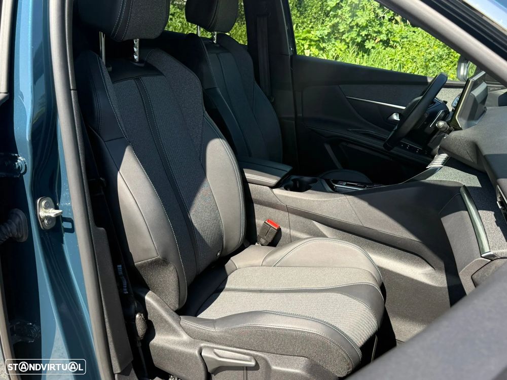 Peugeot 3008 1.5 BlueHDi Allure EAT8 - 28