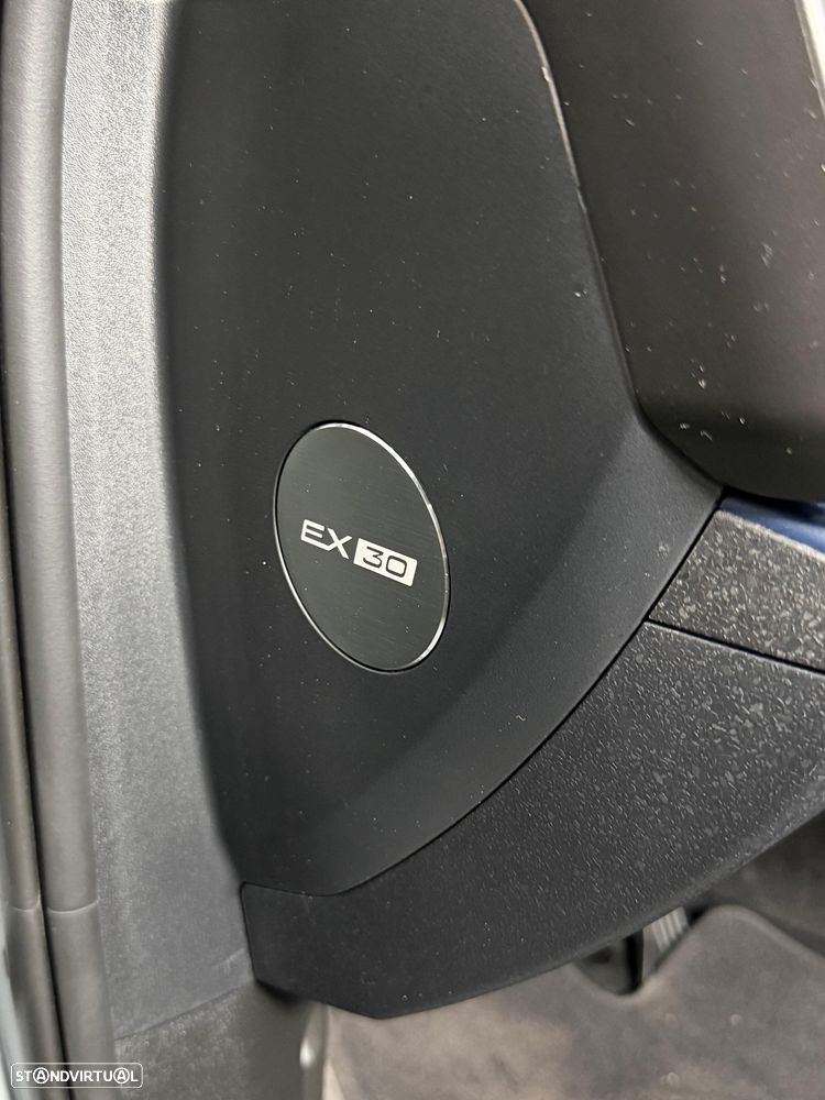 Volvo EX30 69 kWh Single Motor Extended Range Plus - 11