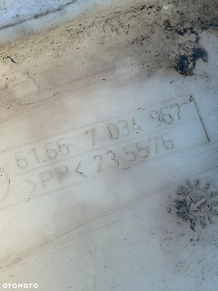 ZBIORNICZEK SPRYSKIWACZY BMW E60 7034967 - 2