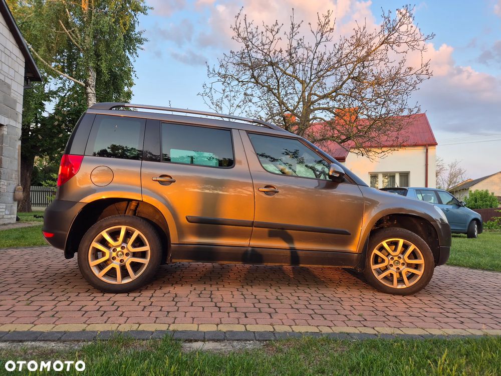 Skoda Yeti 2.0 TDI DPF 4x4 Elegance - 12