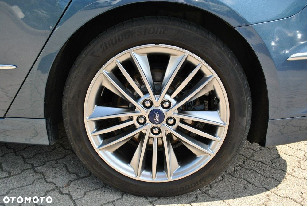 Ford Mondeo 2.0 EcoBlue Vignale - 32