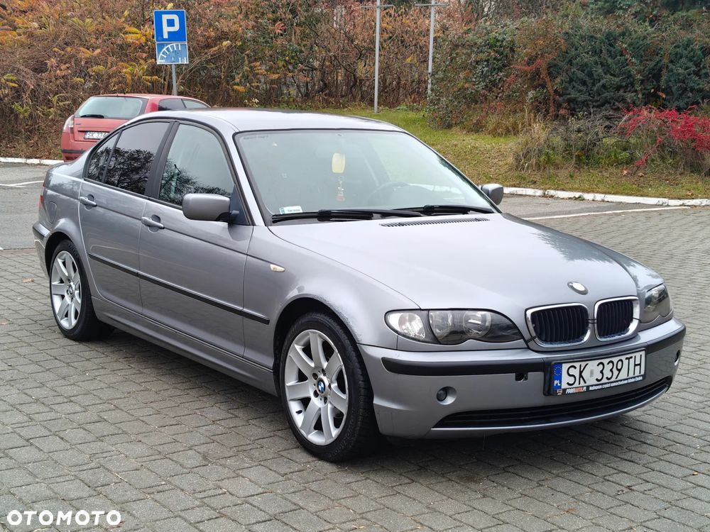 BMW Seria 3 318i - 14