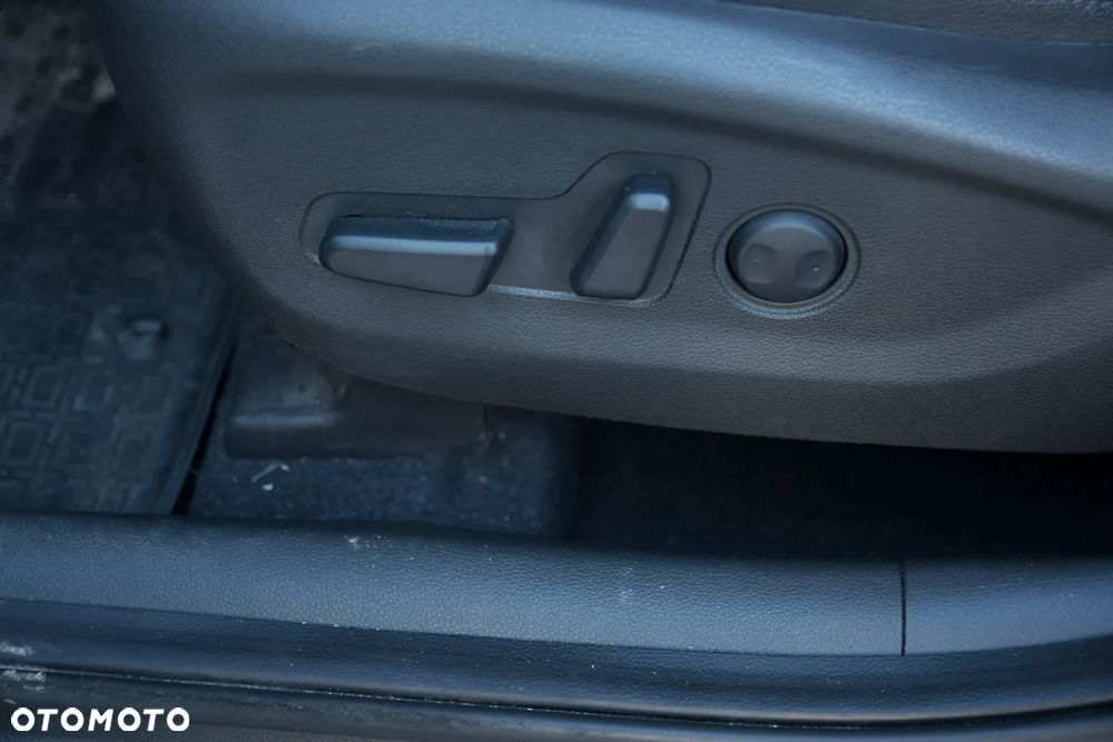 Hyundai Tucson 1.7 CRDI BlueDrive Premium 2WD DCT - 23