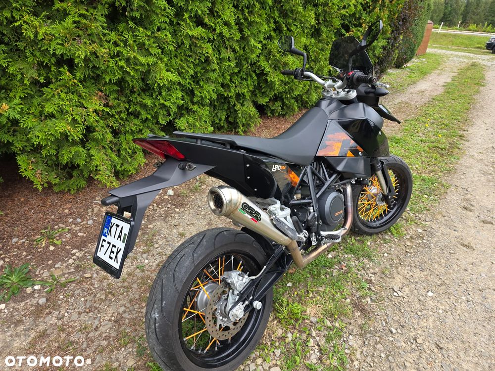 KTM SMC