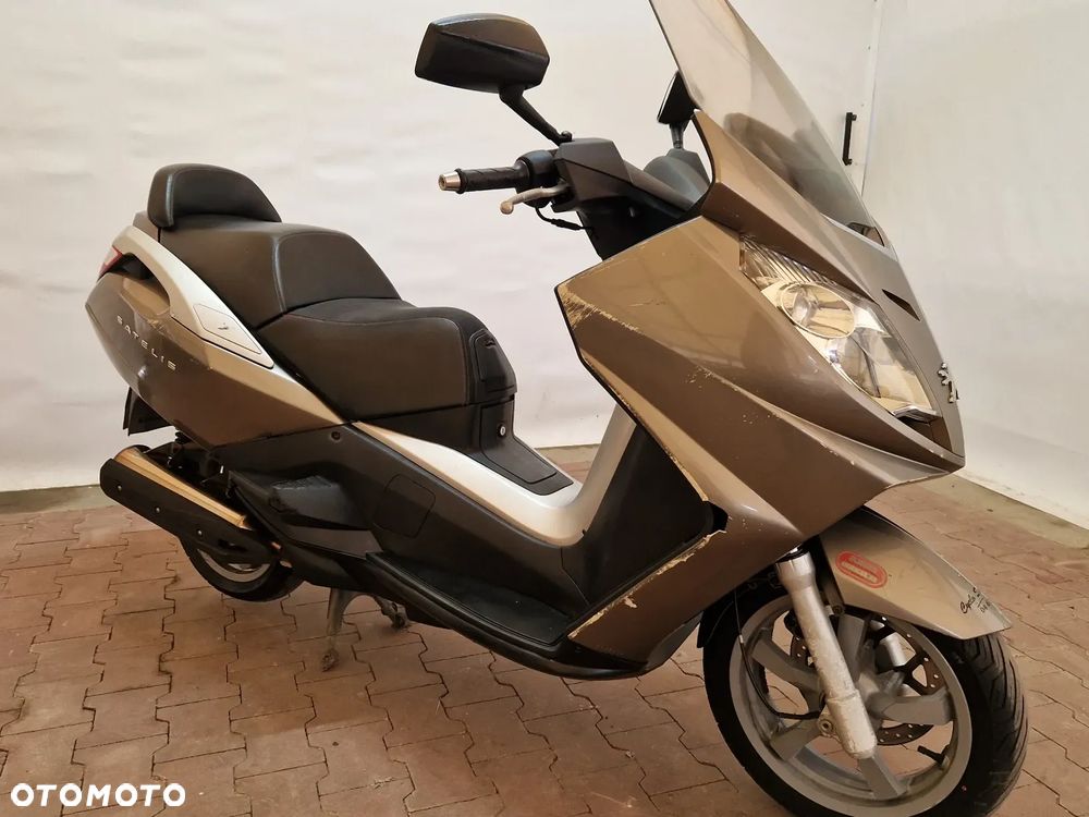 Peugeot Satelis - 2