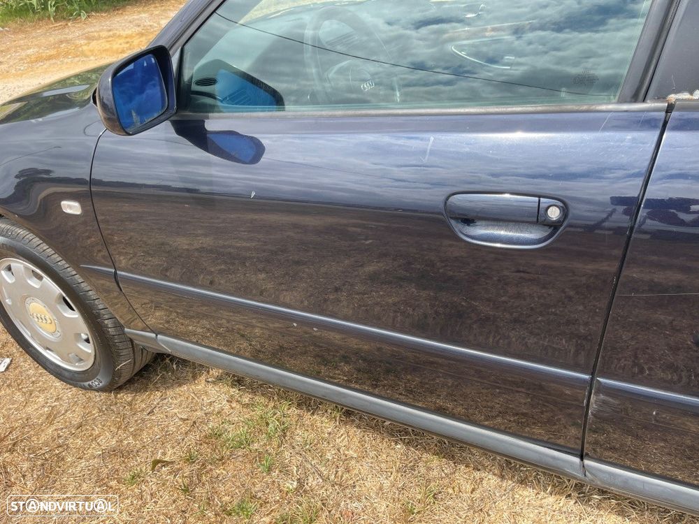 Audi A4 Avant 1.9 TDI Attraction - 15