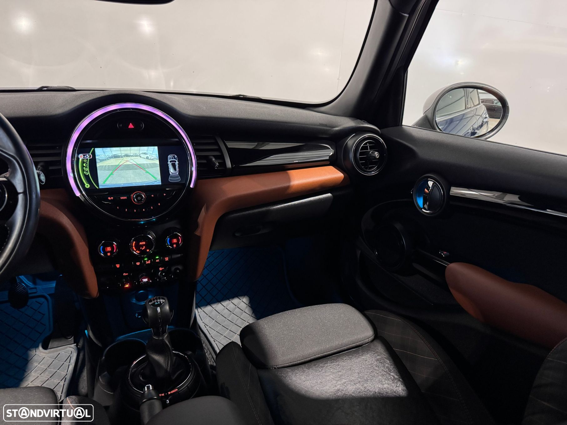 MINI 5 Portas Cooper SD - 18