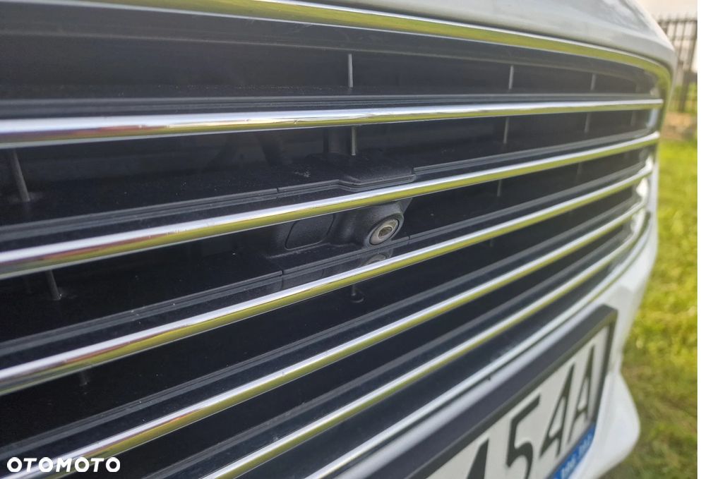 Ford S-Max ver-2-0-tdci-4wd-titanium-powershift - 9