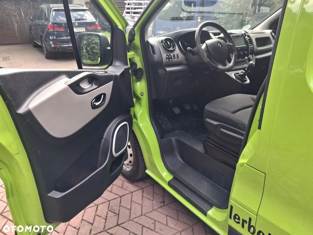 Renault Trafic - 11