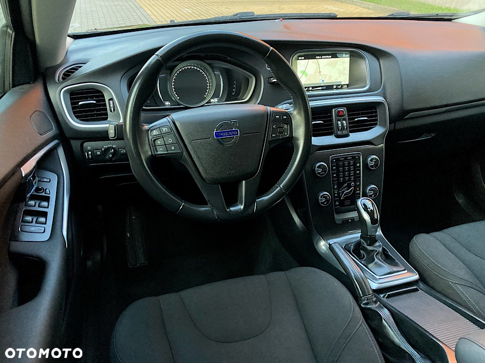 Volvo V40 - 33