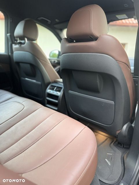 BMW X5 xDrive30d mHEV - 11