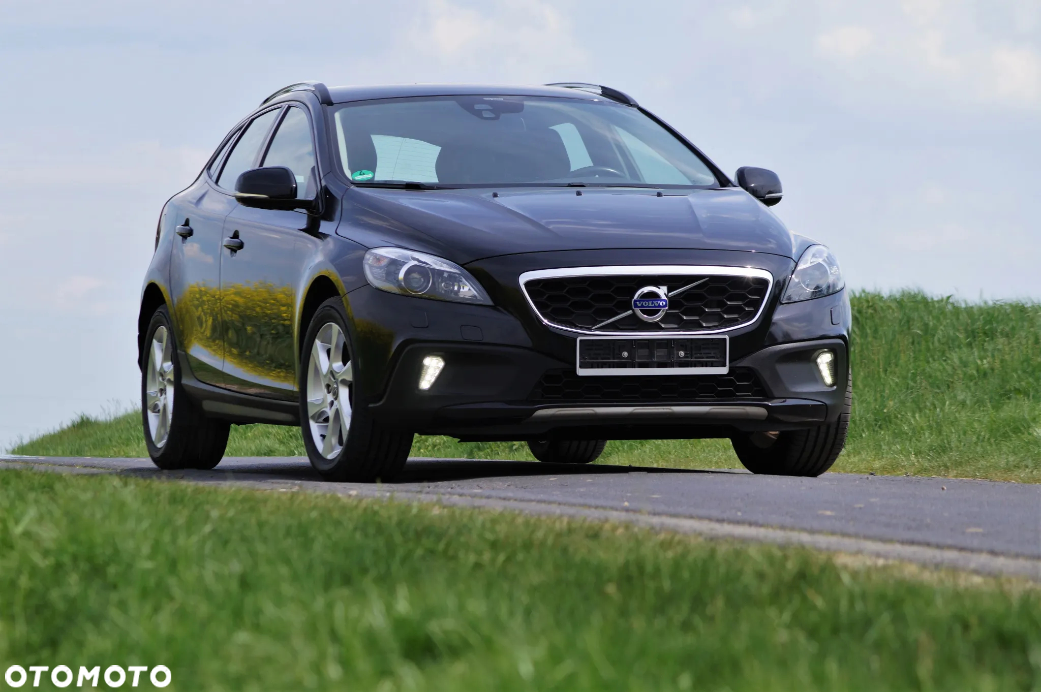 Volvo V40 Cross Country - 2