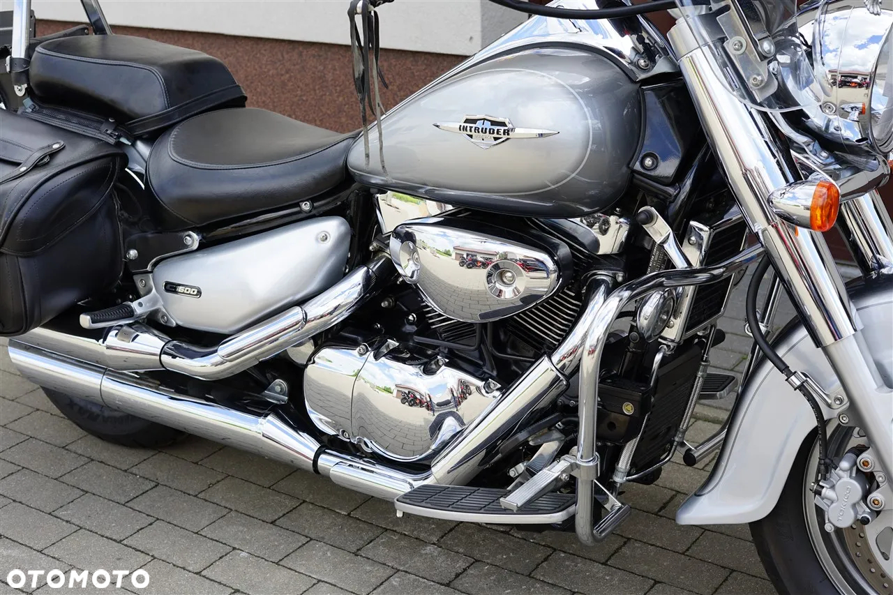 Suzuki VL 1500 Intruder LC - Boulevard C90 - 12