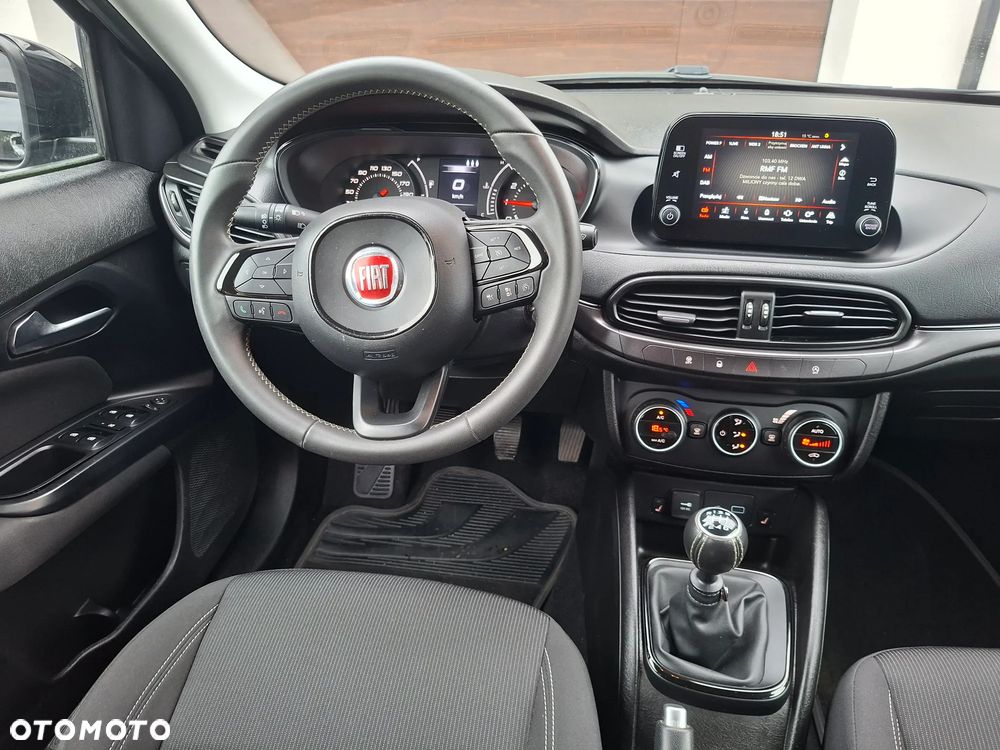 Fiat Tipo 1.4 T-Jet 16v S-Design - 23