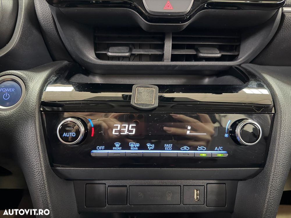 Toyota Yaris Cross 1.5 VVT-i AWD-i Elegant - 25