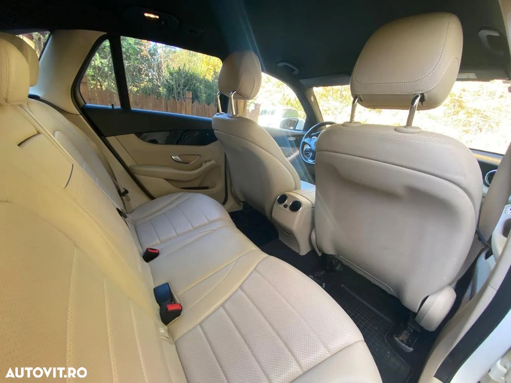 Mercedes-Benz GLC - 6