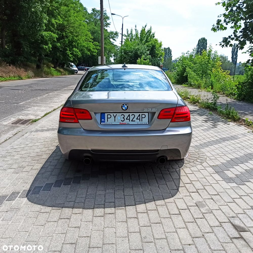 BMW Seria 3 335i M Sport Edition - 5