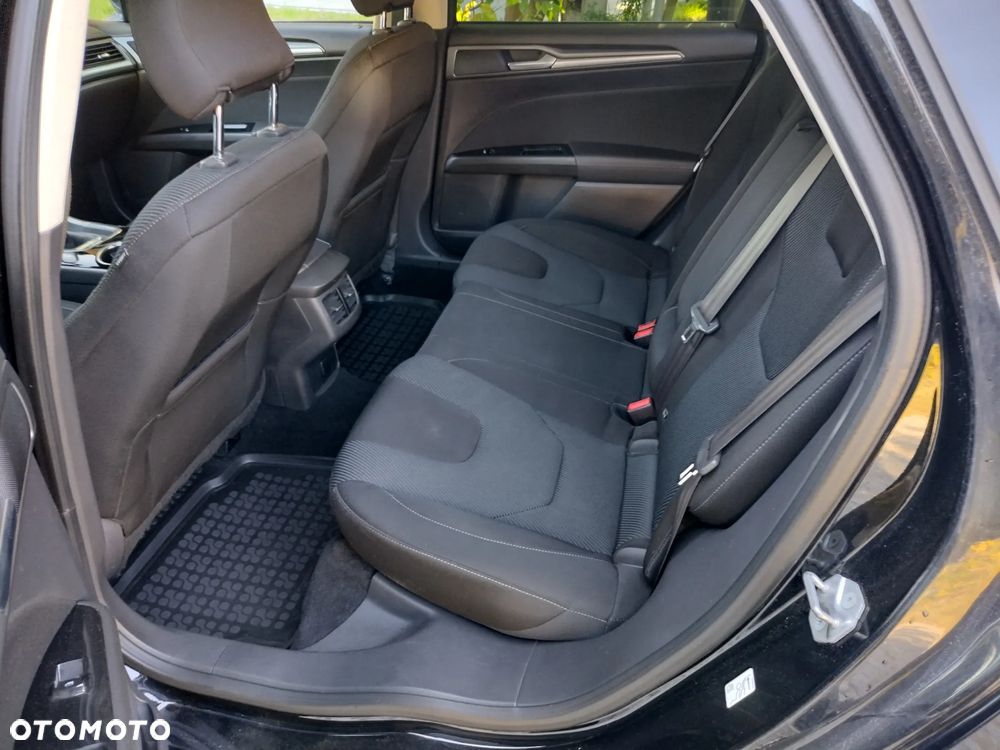 Ford Mondeo 1.5 EcoBoost Titanium - 11