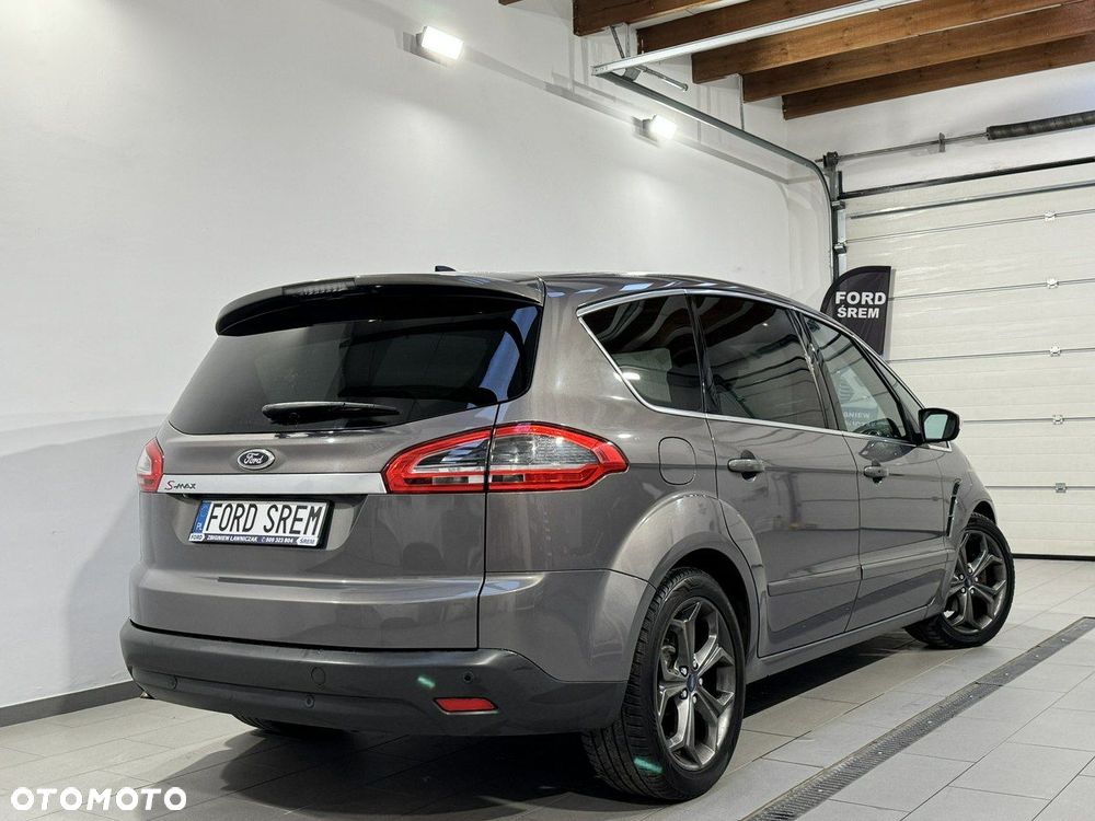 Ford S-Max - 8