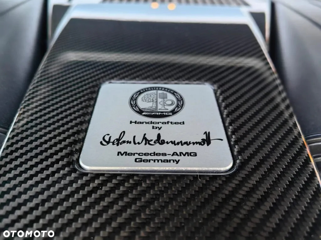 Mercedes-Benz SL 63 AMG - 11