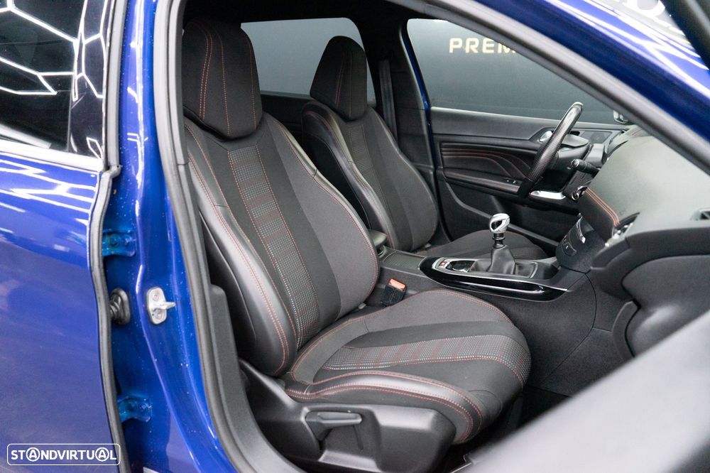 Peugeot 308 SW 2.0 BlueHDi GT Line - 38