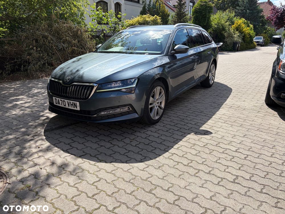 Skoda Superb 2.0 TDI SCR Active DSG - 1
