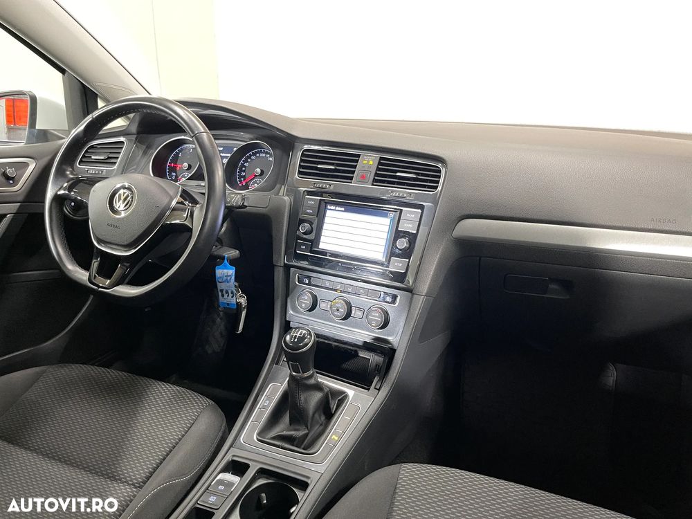 Volkswagen Golf 1.6 TDI Trendline - 9