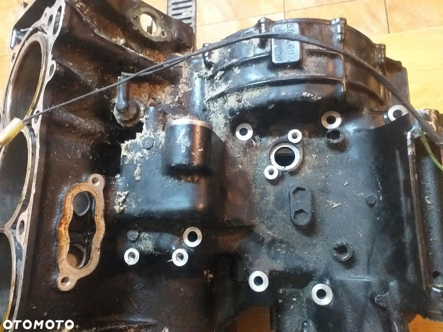 KARTERY BLOK SILNIKA HONDA CBR 1100XX SC35E - 4