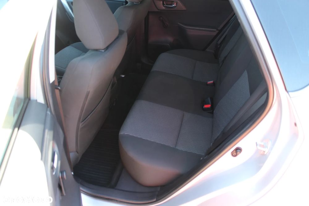 Toyota Auris 2.0 D-4D Executive - 13