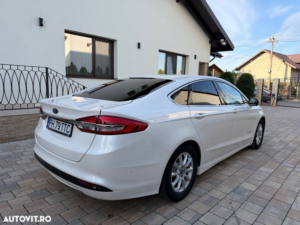 Ford Mondeo 2.0 HEV Titanium - 4