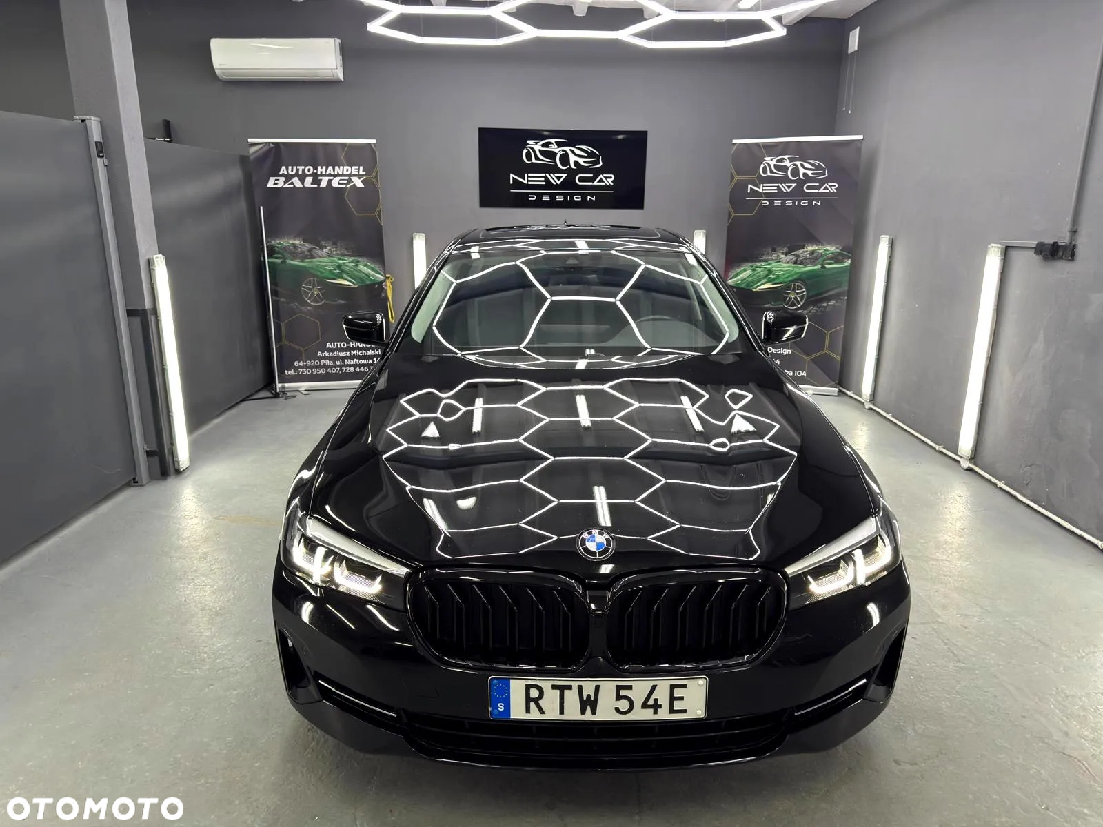 BMW Seria 5 520d Luxury Line sport - 11