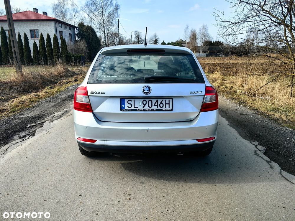 Skoda RAPID Spb 1.2 TSI Style Plus - 4