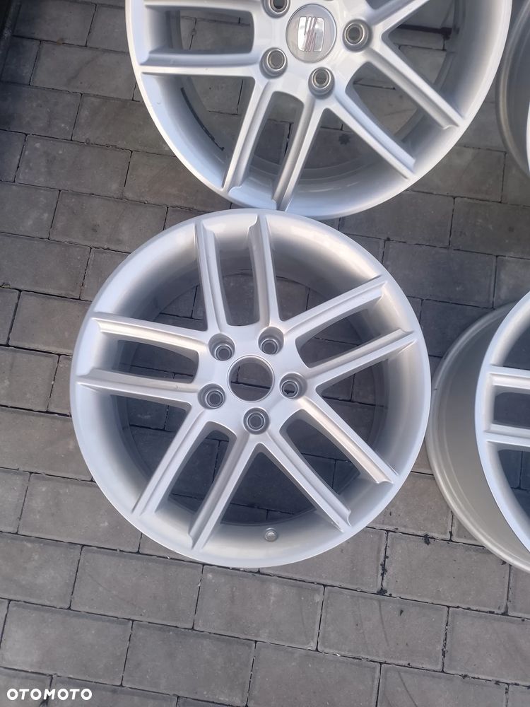 Felgi aluminiowe 17" Seat - 4