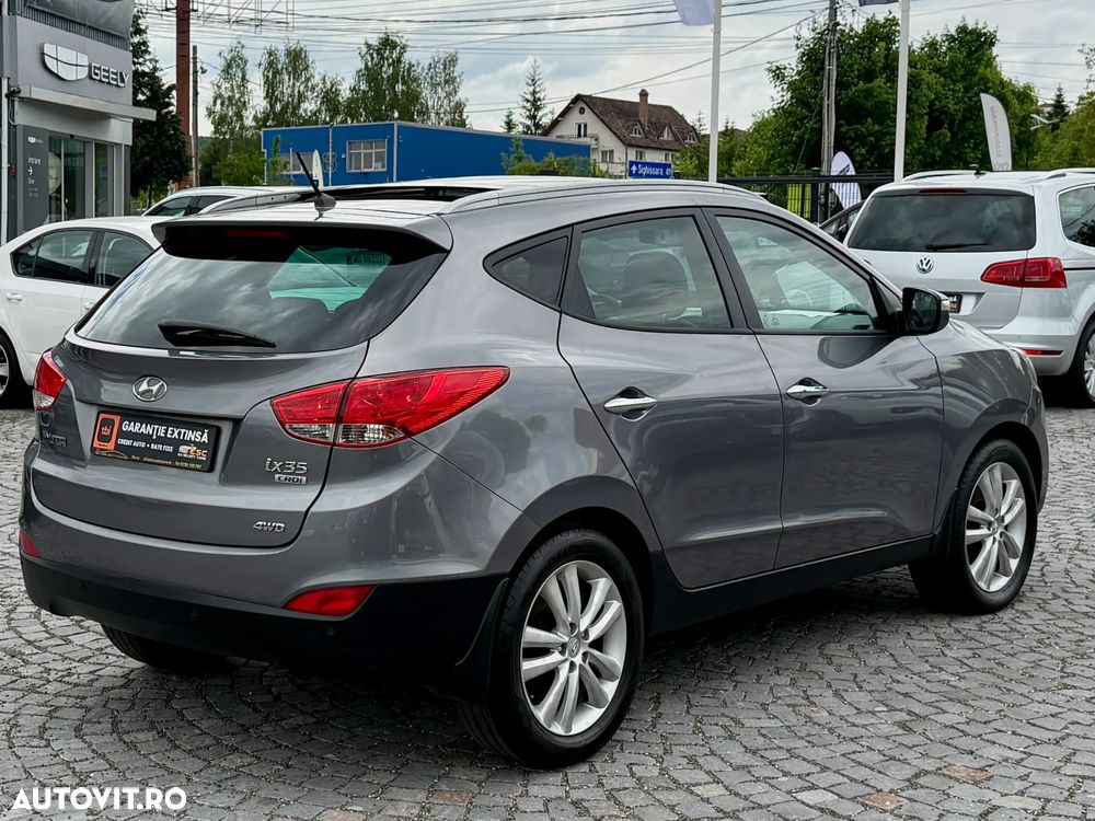Hyundai ix35 2.0 CRDI 4WD Premium - 3