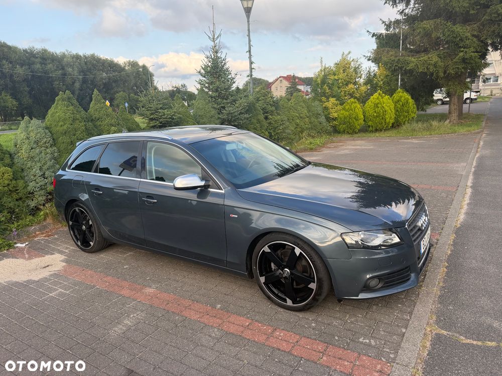 Audi A4 Avant - 16
