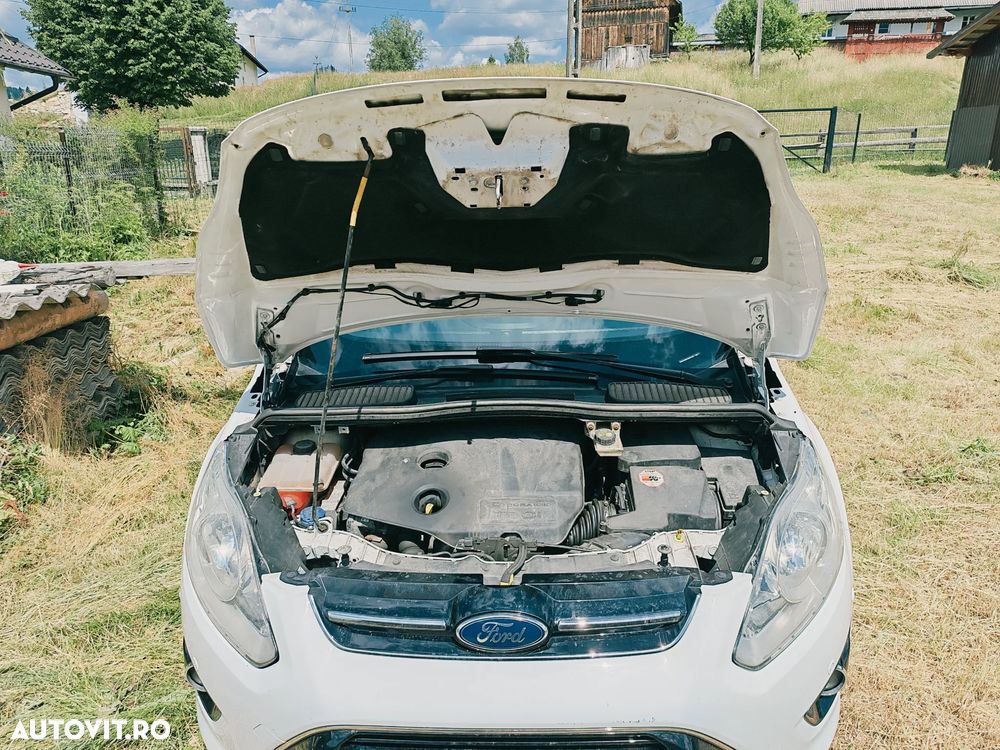 Ford C-Max - 10