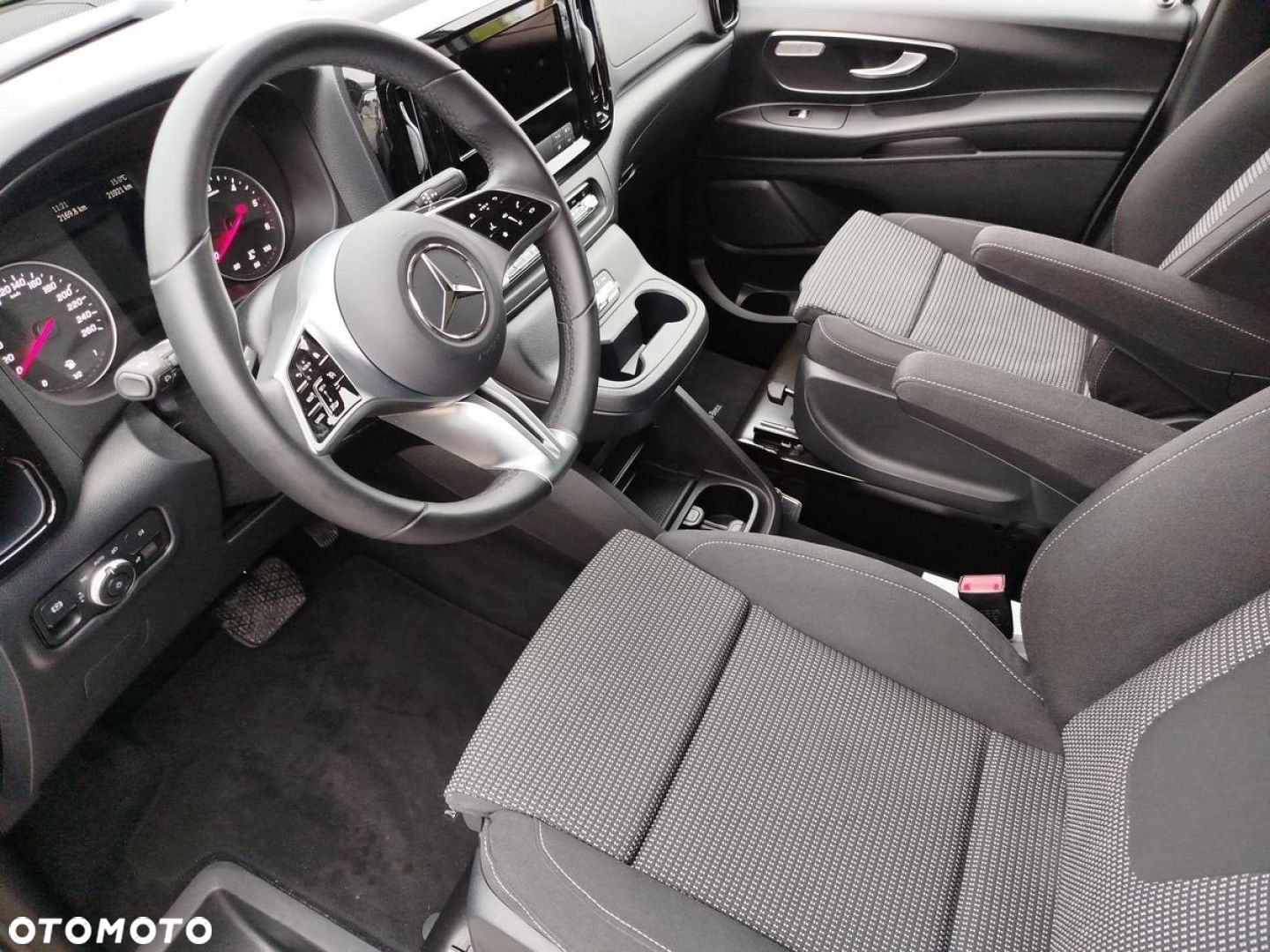 Mercedes-Benz Vito - 10