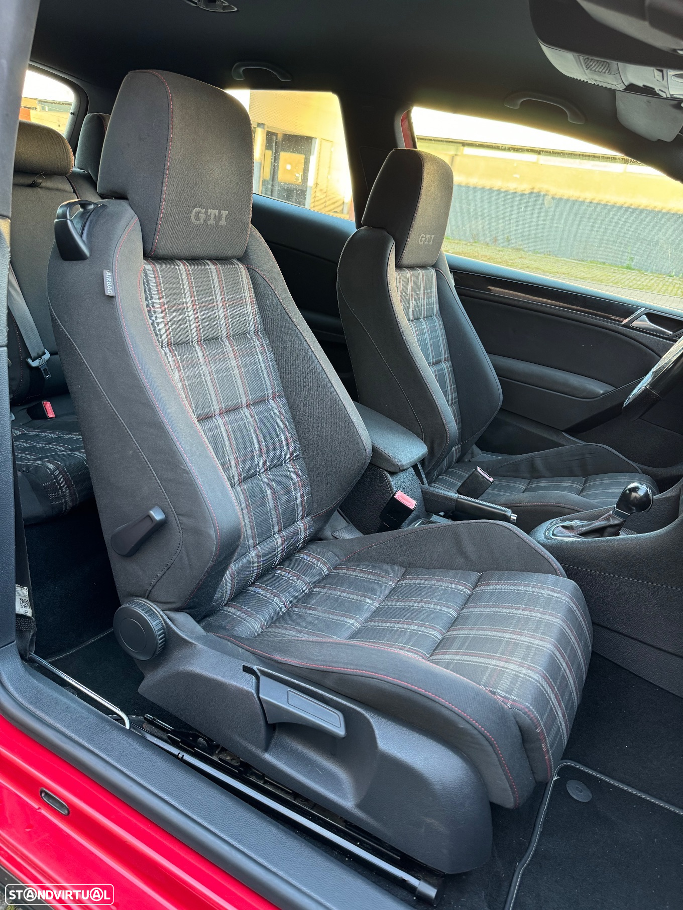 VW Golf 2.0 TSi GTI DSG - 12