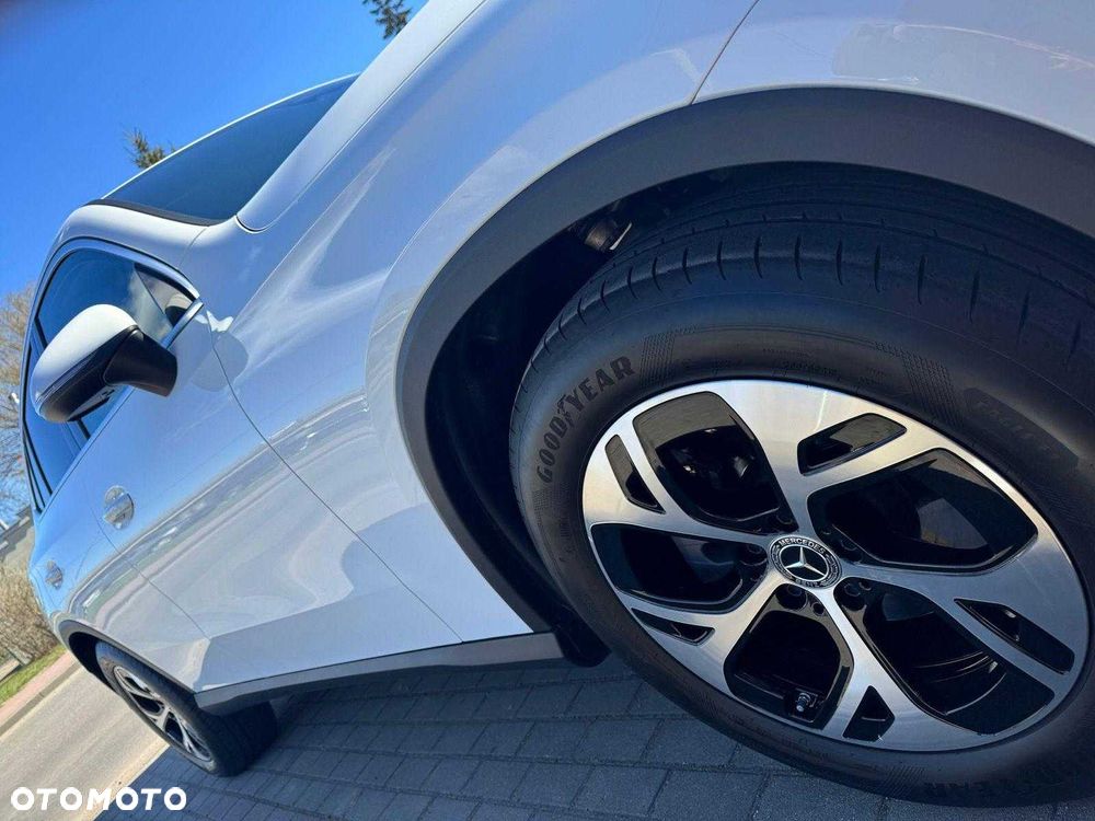 Mercedes-Benz GLC - 7