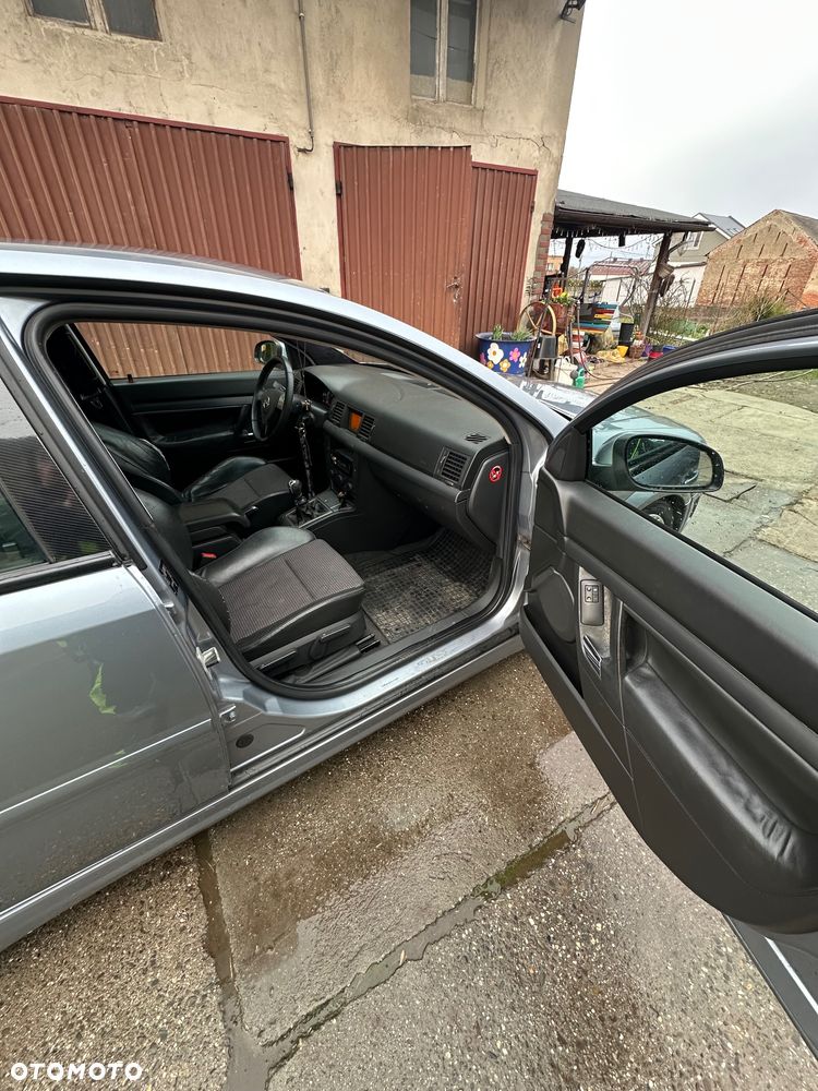 Opel Vectra 1.8 Sport - 5