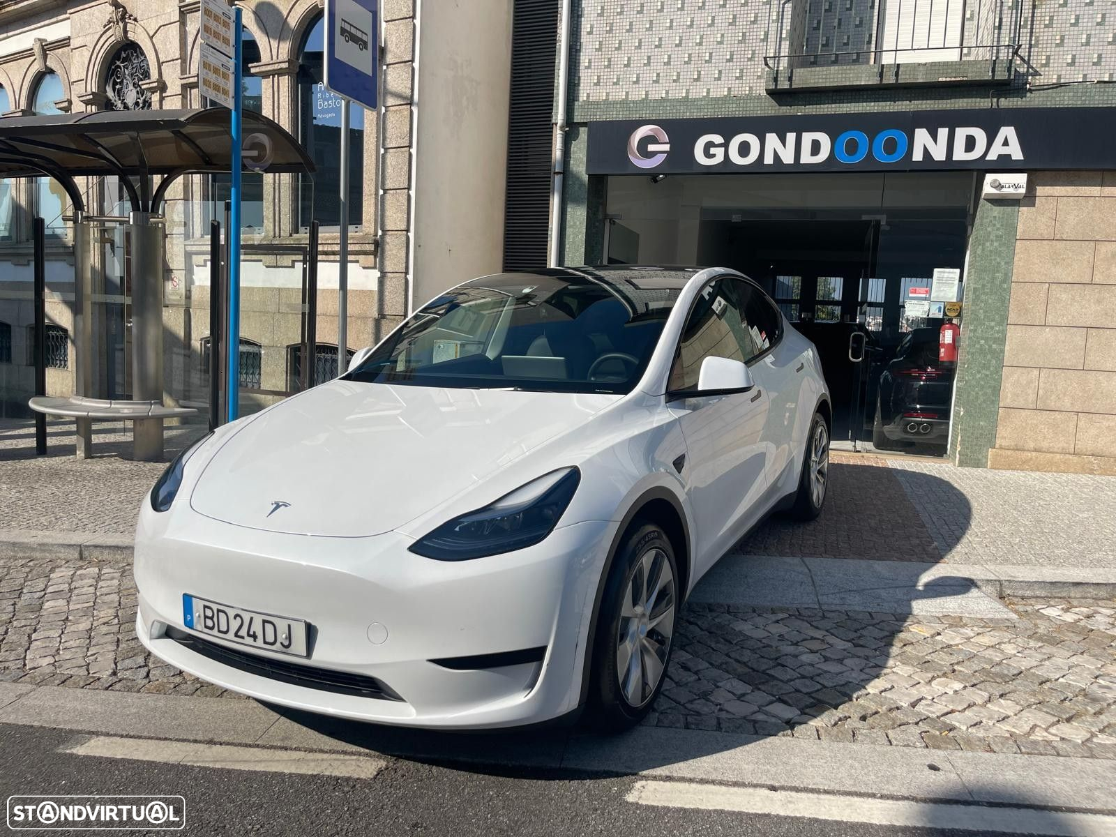 Tesla Model Y Tração Traseira - 3