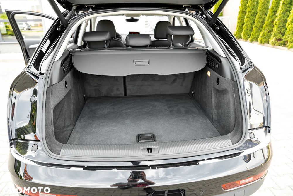 Audi Q3 2.0 TDI Design - 30