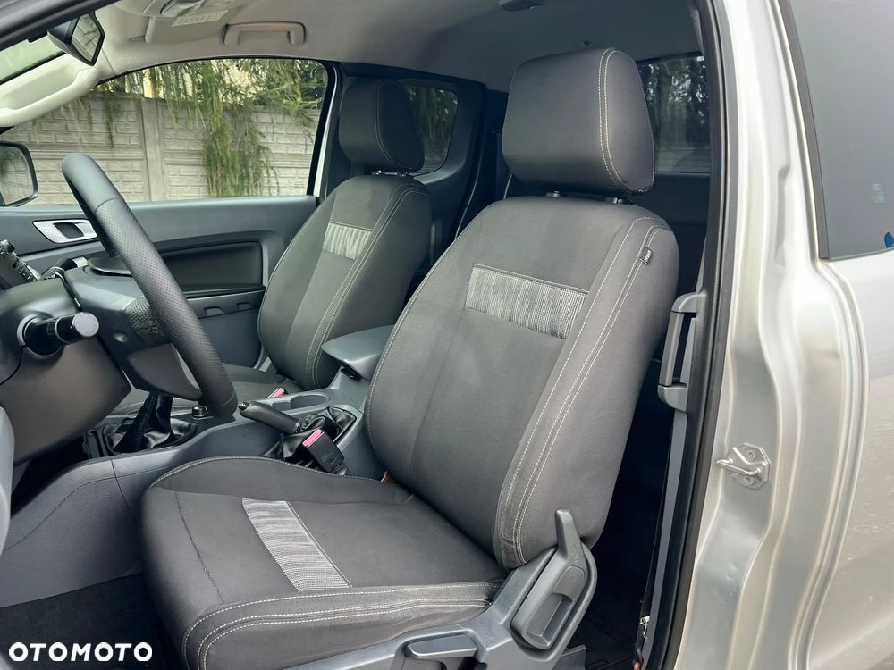 Ford Ranger - 29