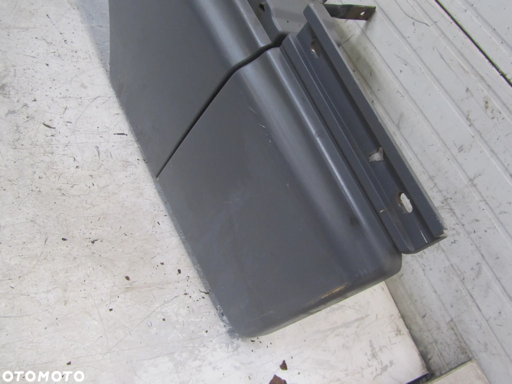 DAF CF 55 EURO 6 16r przedłużenie stopnicy lewe 1836021 - 3