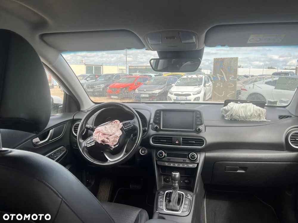Hyundai Kona - 5
