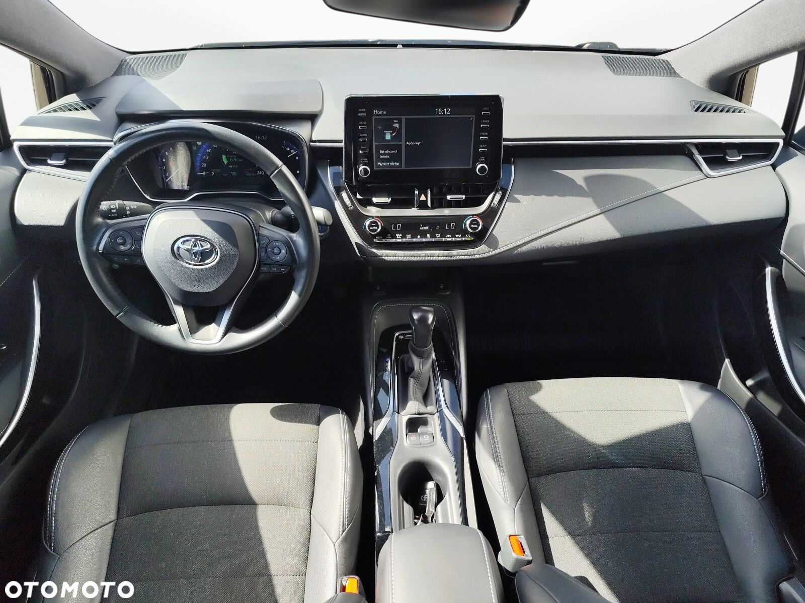 Toyota Corolla - 15