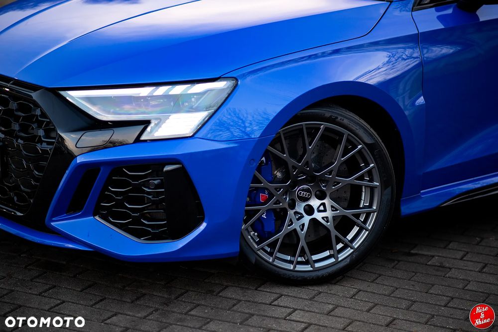 Audi RS3 Sportback TFSI Quattro Performance Edition S tronic - 3