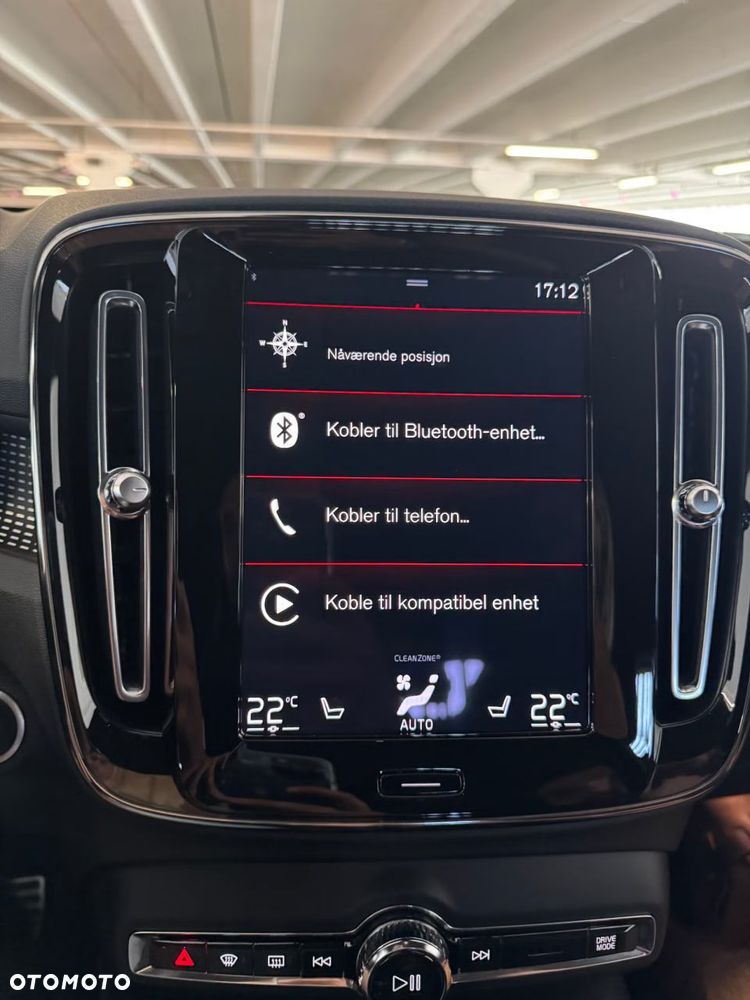 Volvo XC 40 T5 Twin Engine DKG R-Design - 13