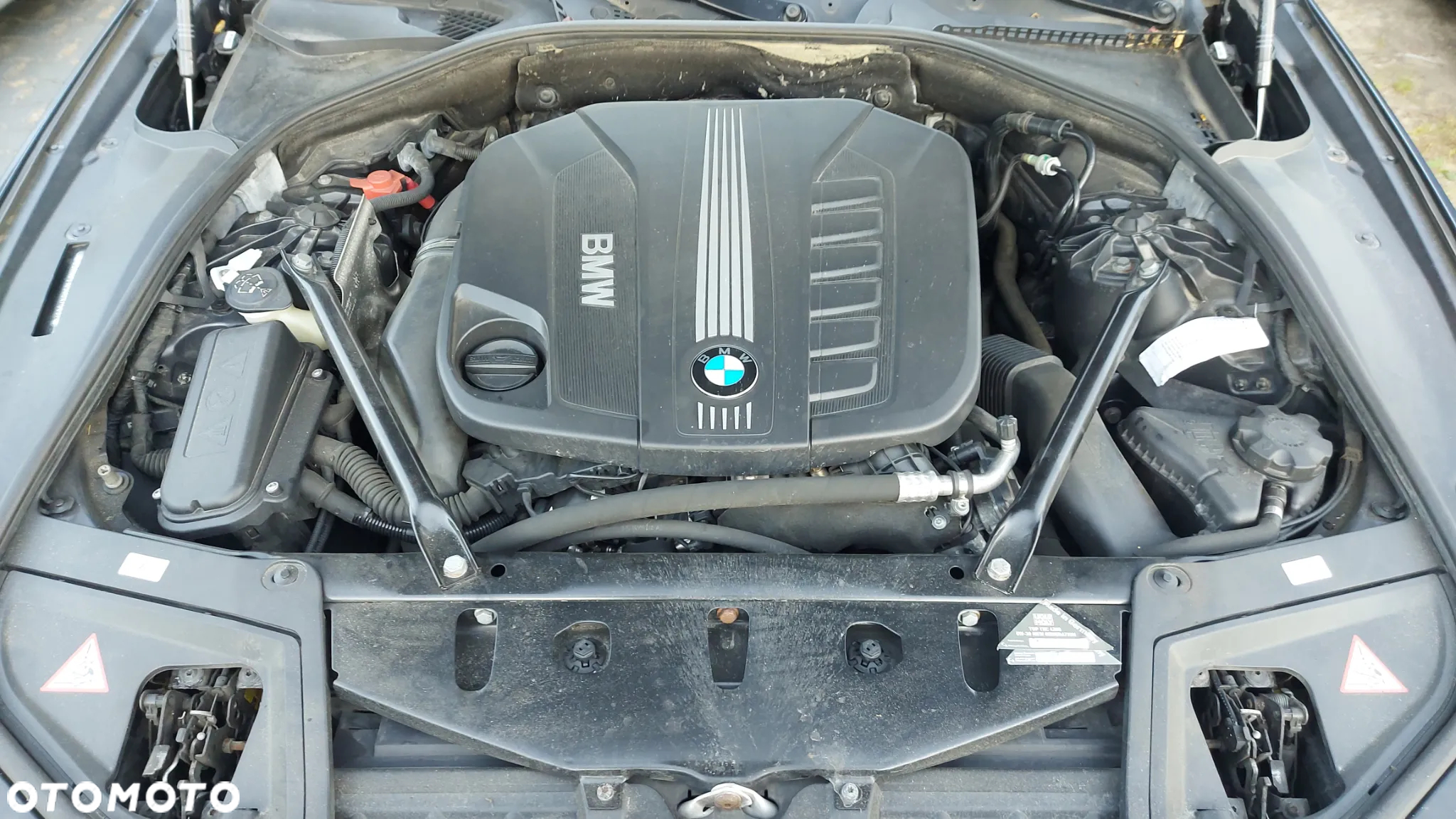BMW Seria 5 530d Touring - 14
