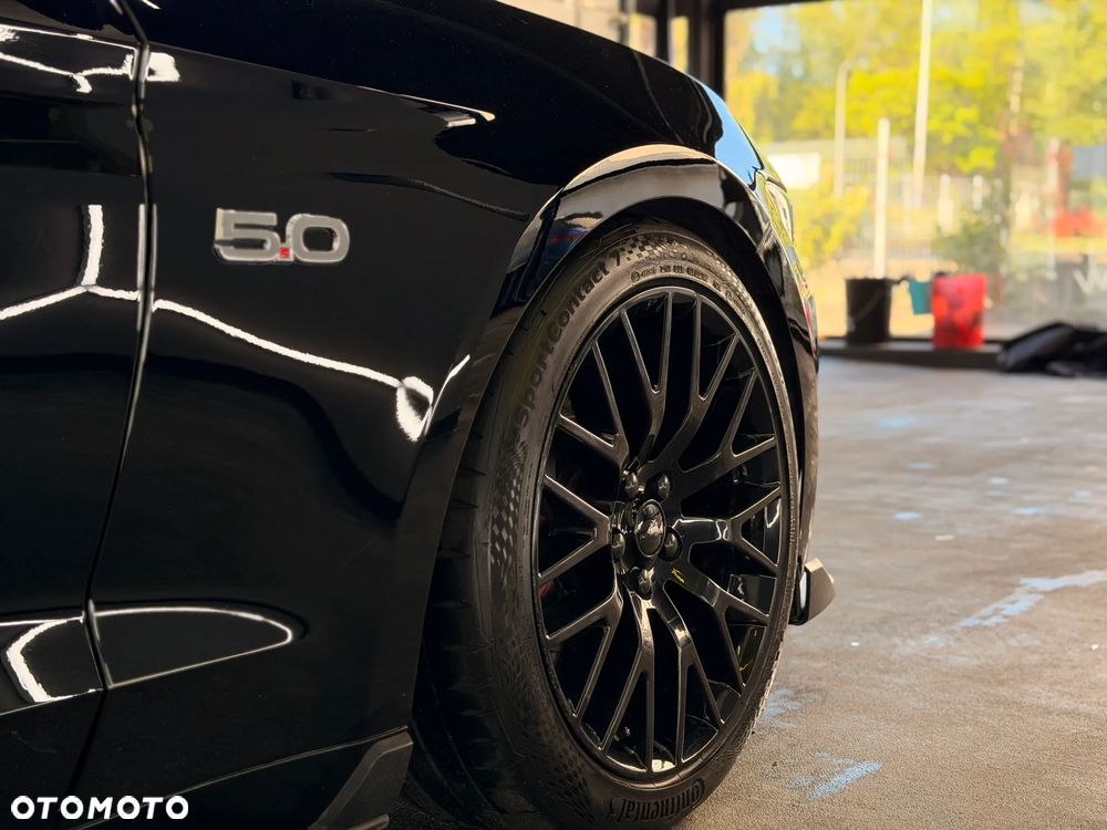 Ford Mustang - 11